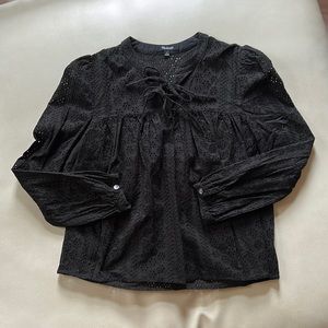 Madewell Flower Embroidery cut out top blouse